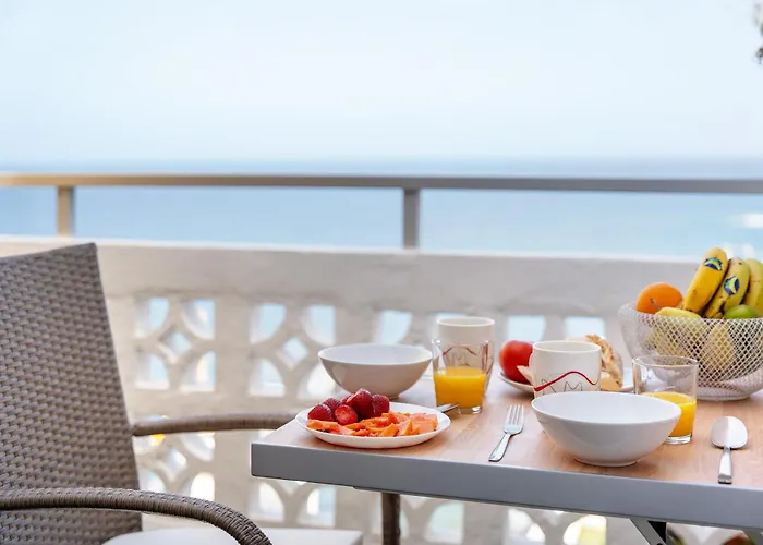 Olas Del Atlantico * تاكورونتي