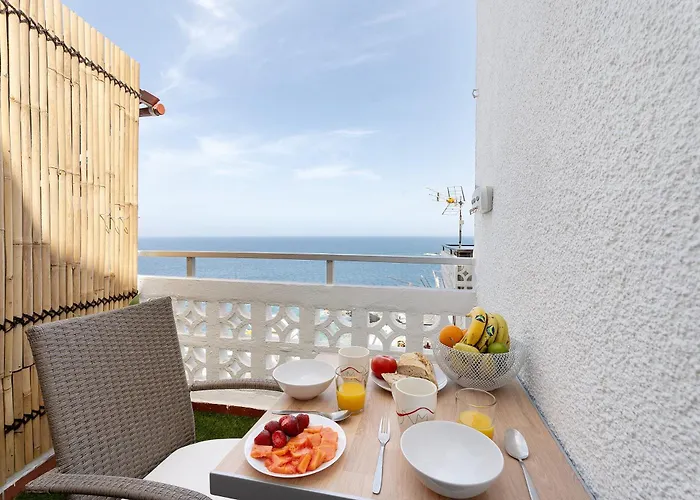 Olas Del Atlantico تاكورونتي